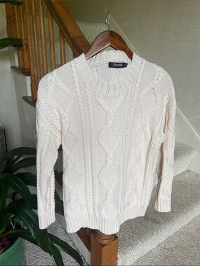 Automet Ivory Cable Knit Women's Sweater